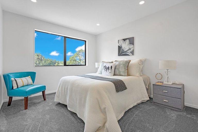 Photo of property in 25 Tannaghmore Drive, Flat Bush, Auckland, 2019