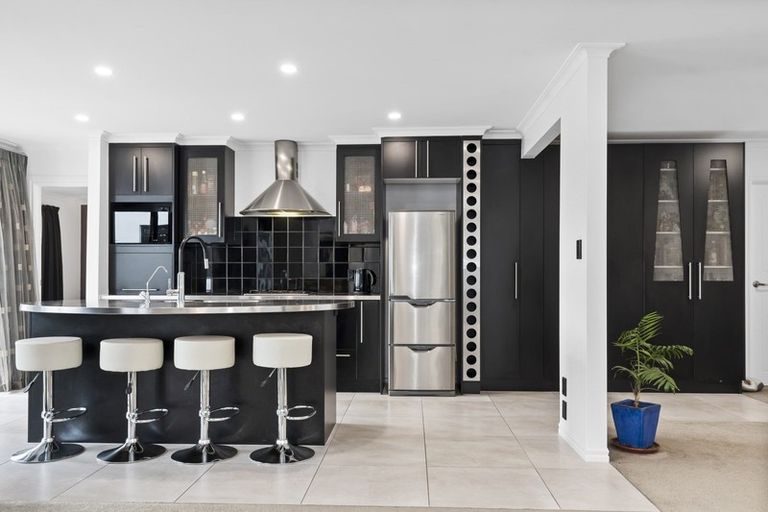 Photo of property in 133 Gravatt Road, Papamoa Beach, Papamoa, 3118