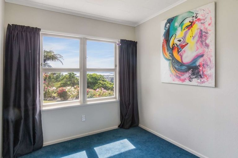 Photo of property in 29 Russell Crescent, Western Heights, Rotorua, 3015