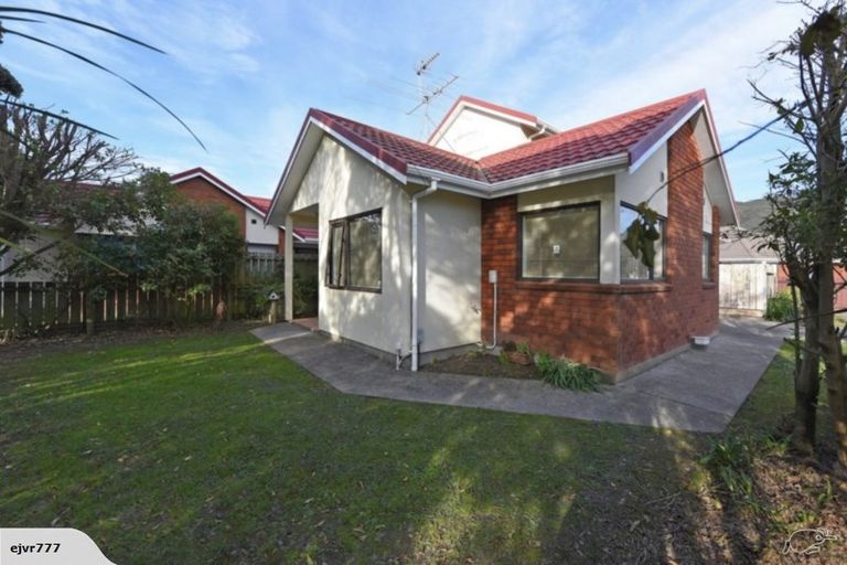 Photo of property in 3/20 Cressy Street, Waterloo, Lower Hutt, 5011