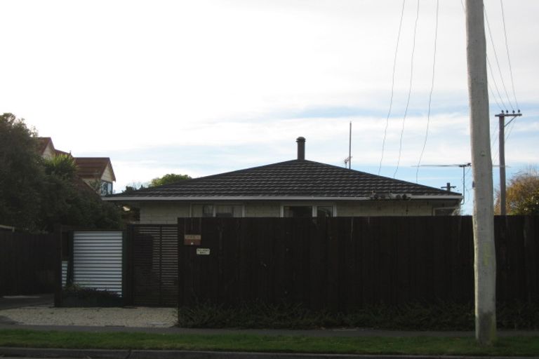 Photo of property in 1/115 Rocking Horse Road, Southshore, Christchurch, 8062