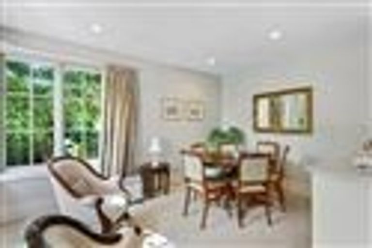 Photo of property in 12 Makora Street, Fendalton, Christchurch, 8041