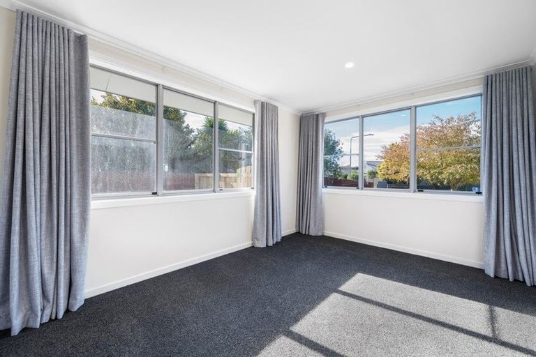 Photo of property in 19 Newbourne Crescent, Redwoodtown, Blenheim, 7201