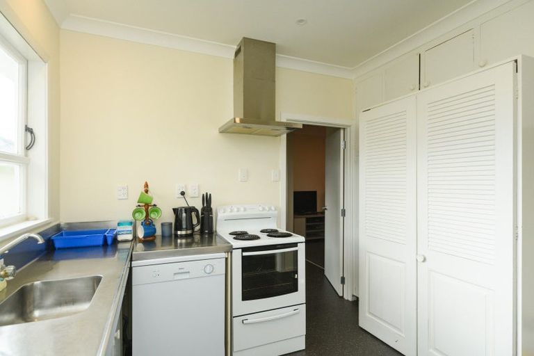 Photo of property in 175 College Street, Awapuni, Palmerston North, 4412