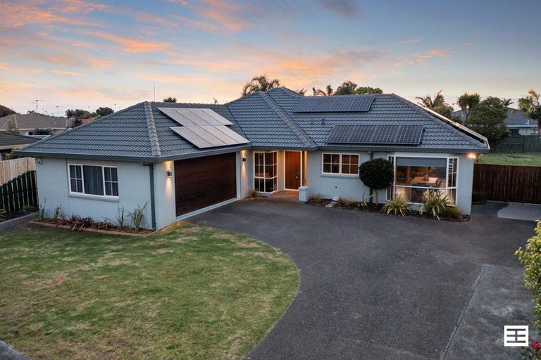 Photo of property in 43 Jasmine Place, Mount Maunganui, 3116