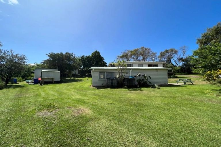 Photo of property in 730 Whangaruru North Road, Whangaruru, Hikurangi, 0184