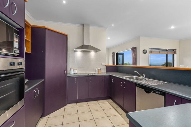 Photo of property in 34 Terry Smyth Drive, Kumeu, 0892