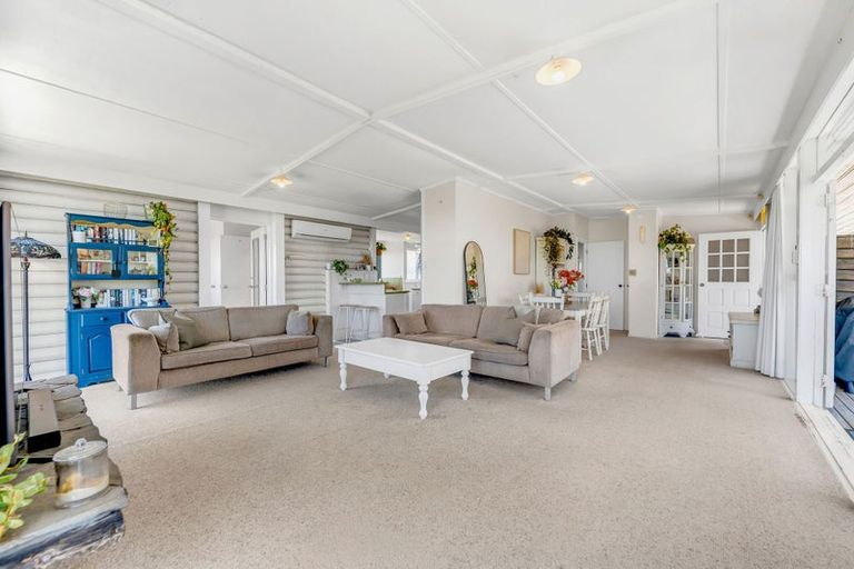 Photo of property in 161 Second View Avenue, Beachlands, Auckland, 2018