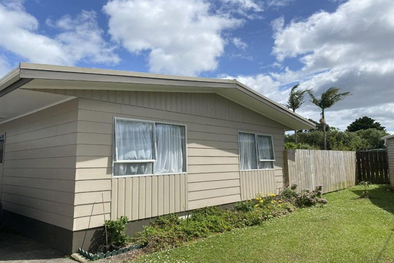 Photo of property in 6 Ballagh Close, Onerahi, Whangarei, 0110