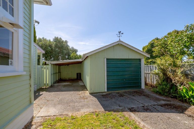 Photo of property in 8 Garrison Street, Carterton, 5713