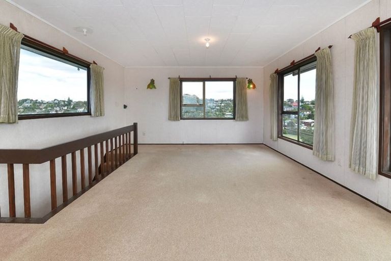 Photo of property in 282 Vipond Road, Stanmore Bay, Whangaparaoa, 0932