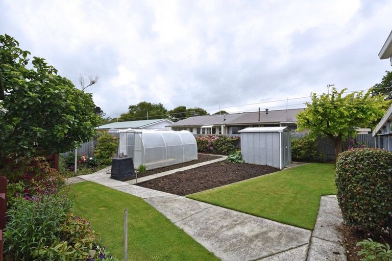 Photo of property in 30 Newcastle Street, Windsor, Invercargill, 9810