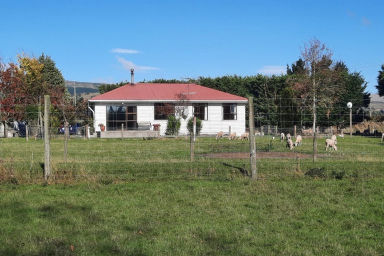 Photo of property in 682 Old Port Road, Warepa, Balclutha, 9273