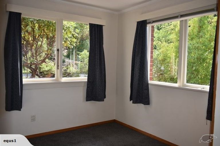 Photo of property in 2 Shirley Place, Kenmure, Dunedin, 9011