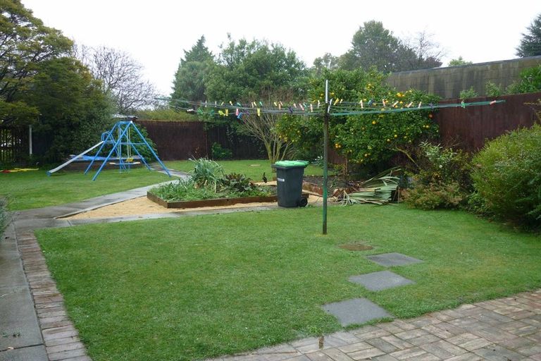 Photo of property in 73b Eastern Terrace, Beckenham, Christchurch, 8023