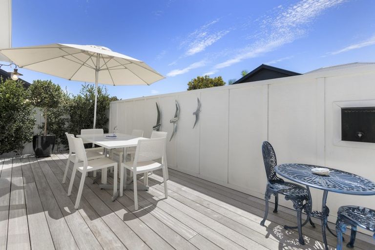 Photo of property in 6 Pebble Beach Way, Papamoa Beach, Papamoa, 3118