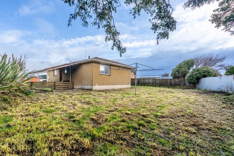 Photo of property in 12 Argyle Street, Kew, Invercargill, 9812