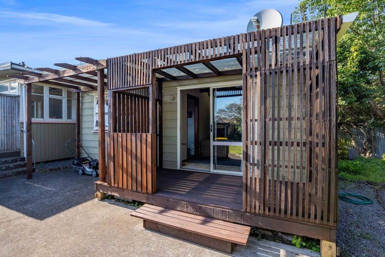 Photo of property in 11/11a Laurent Vc Street, Hawera, 4610