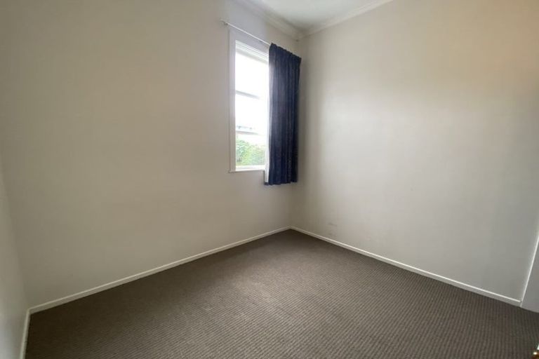 Photo of property in 96 Pirie Street, Mount Victoria, Wellington, 6011