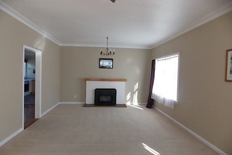 Photo of property in 20 Hutchison Crescent, Durie Hill, Whanganui, 4500