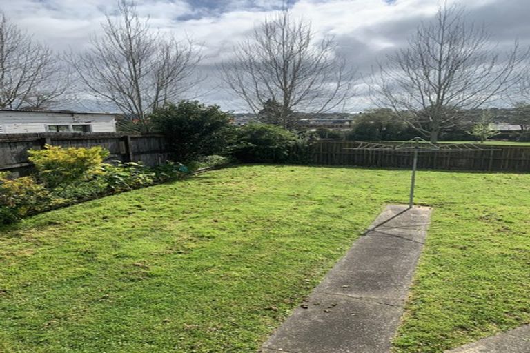 Photo of property in 7 Locket Road, Glenfield, Auckland, 0629