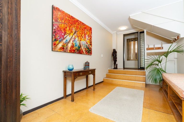 Photo of property in 22 Cambrae Road, Raglan, 3225