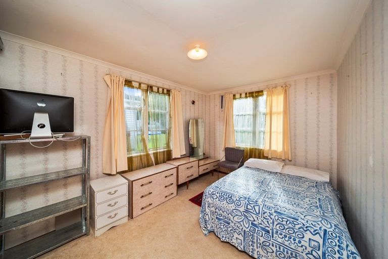 Photo of property in 6 Manchester Street, Patea, 4520