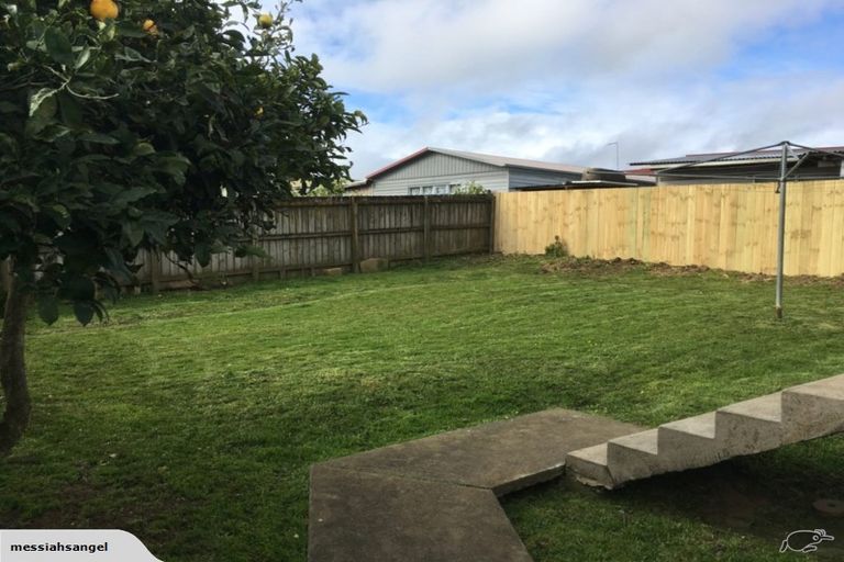 Photo of property in 2/17 Coombe Avenue, Otara, Auckland, 2023