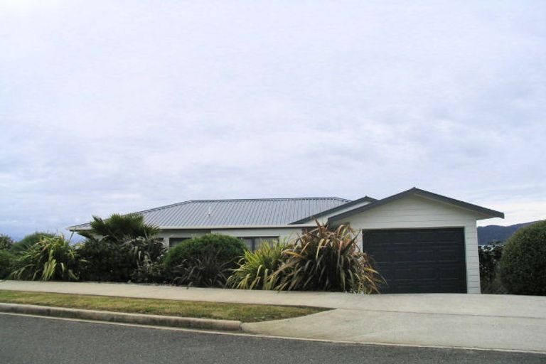 Photo of property in 7 Torsby Road, Coopers Beach, 0420