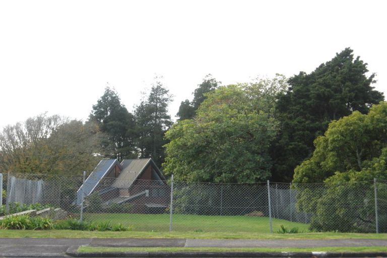 Photo of property in 92 Grande Vue Road, Hillpark, Auckland, 2102