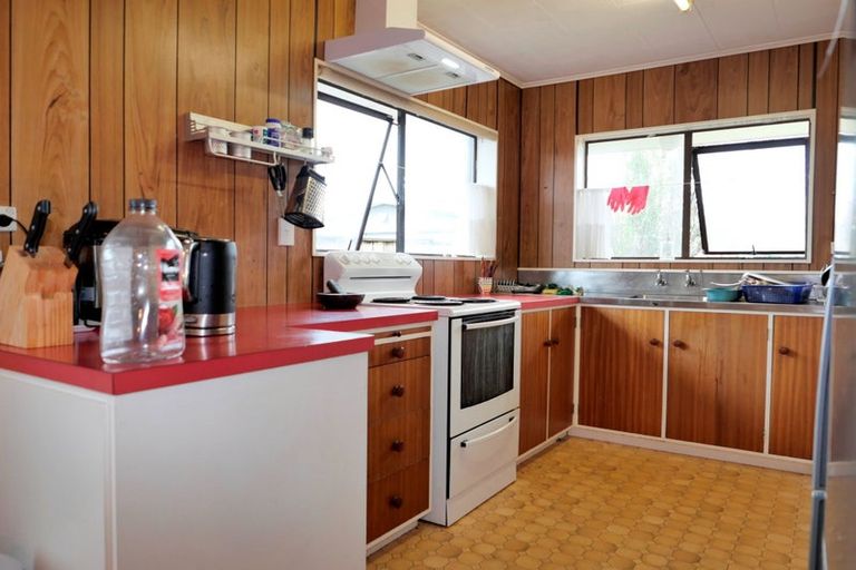 Photo of property in 80 Michael Road, Paraparaumu Beach, Paraparaumu, 5032