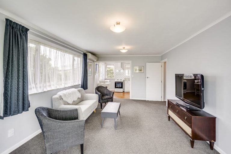 Photo of property in 88a King Street, Taradale, Napier, 4112