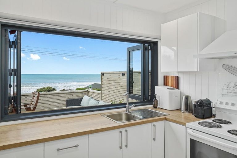 Photo of property in 24 Moody Street, Gore Bay, Cheviot, 7383