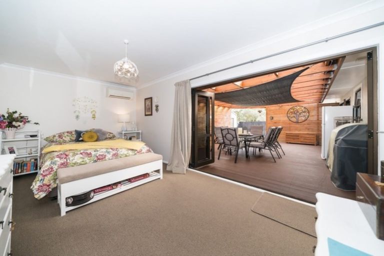 Photo of property in 14 Pitama Road, Awapuni, Palmerston North, 4412