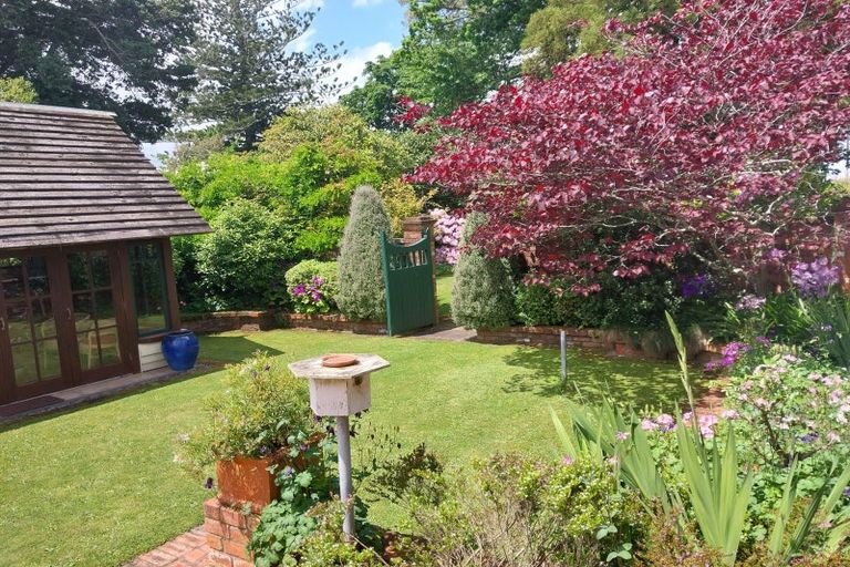 Photo of property in 23 Lee Road, Burbush, Hamilton, 3289