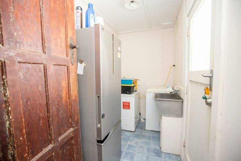 Photo of property in 23 Pipiroa Road, Ngatea, 3503