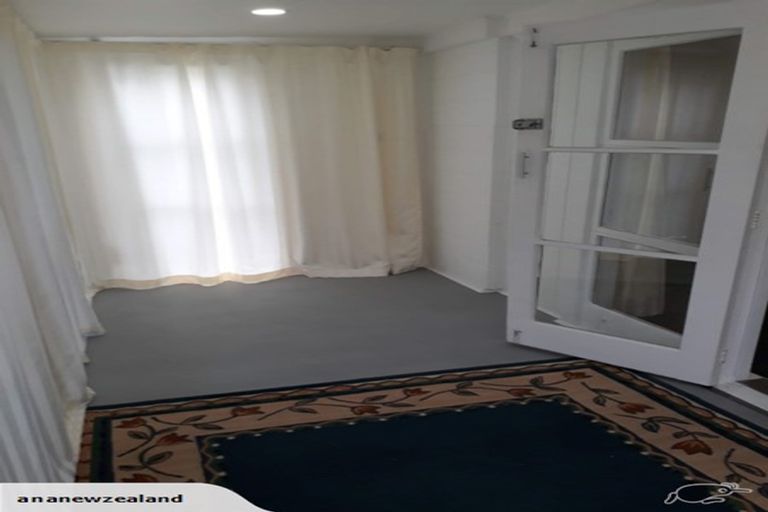 Photo of property in 2/50 Hain Avenue, Mangere East, Auckland, 2024