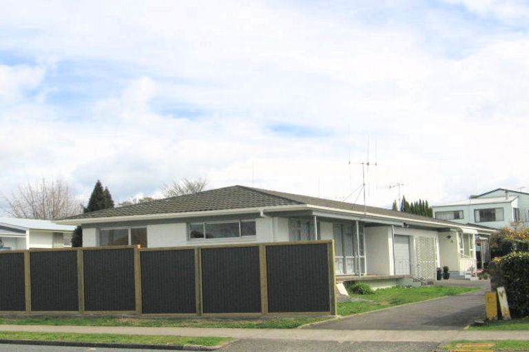 Photo of property in 280 Otumoetai Road, Otumoetai, Tauranga, 3110