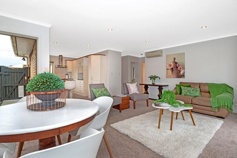 Photo of property in 310a Kahutia Street, Gisborne, 4010