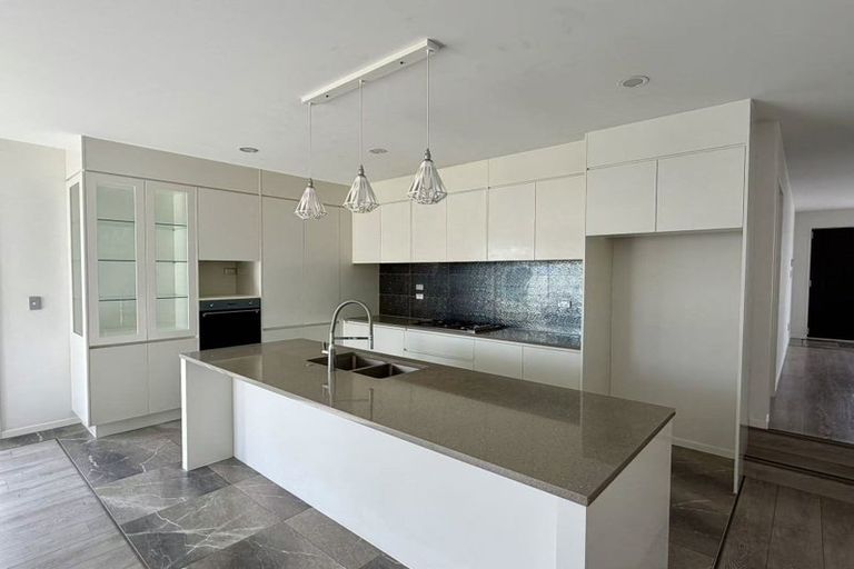 Photo of property in 150 Smales Road, East Tamaki, Auckland, 2013