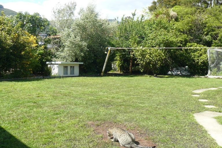 Photo of property in 42 Tui Glen Road, Atawhai, Nelson, 7010