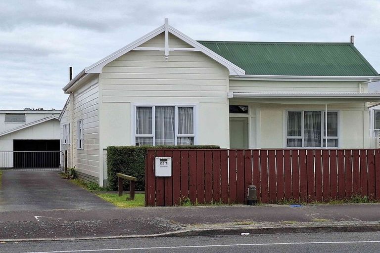 Photo of property in 217 Ferguson Street, Palmerston North, 4410