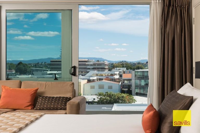 Photo of property in 12/72e Devonport Road, Tauranga, 3110