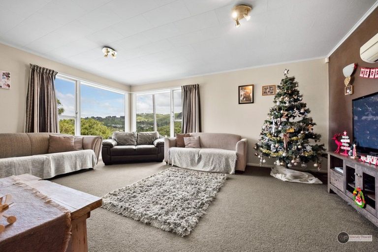 Photo of property in 70 Major Drive, Kelson, Lower Hutt, 5010