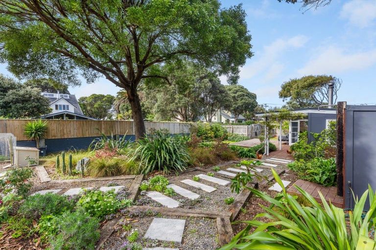 Photo of property in 14b Toi Street, Otaki Beach, Otaki, 5512