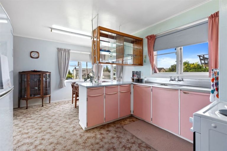 Photo of property in 1180 Papamoa Beach Road, Papamoa Beach, Papamoa, 3118