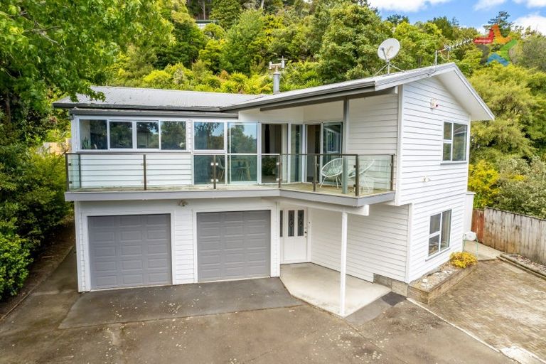 Photo of property in 49b Norton Park Avenue, Fairfield, Lower Hutt, 5011
