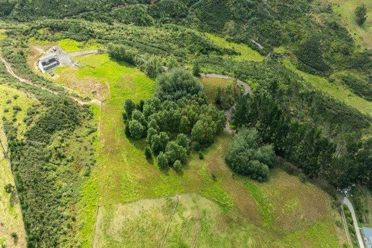 Photo of property in 38b Pipitiwai Drive, Helensville, Kaukapakapa, 0871