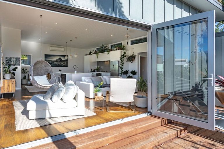 Photo of property in 202 Onemana Drive, Onemana, Whangamata, 3691