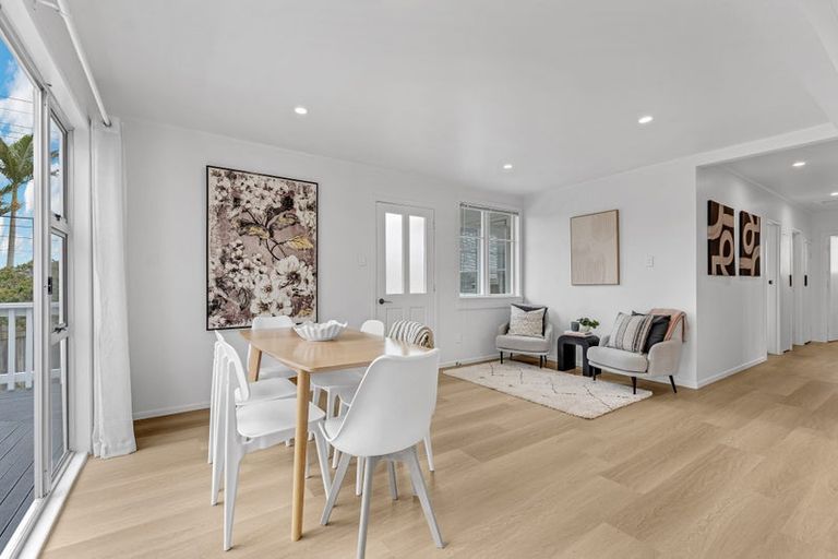 Photo of property in 1/41 Strid Road, Te Atatu South, Auckland, 0610